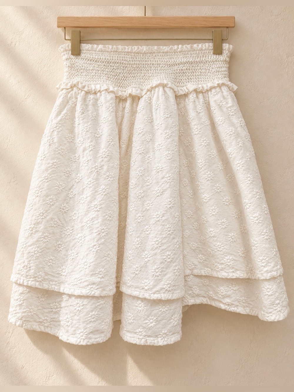 Rails small white addison embroidered white daisies smocked ruffle mini skirt